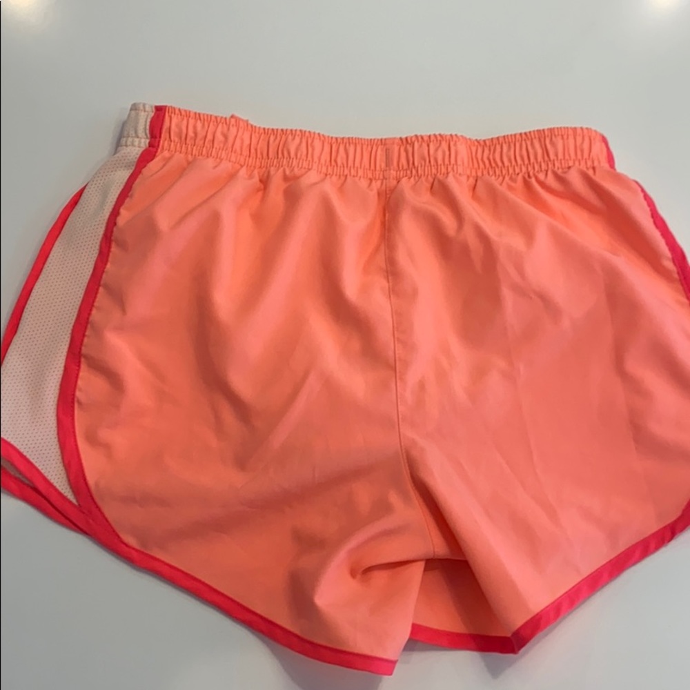 Nike shorts - Picture 2 of 4